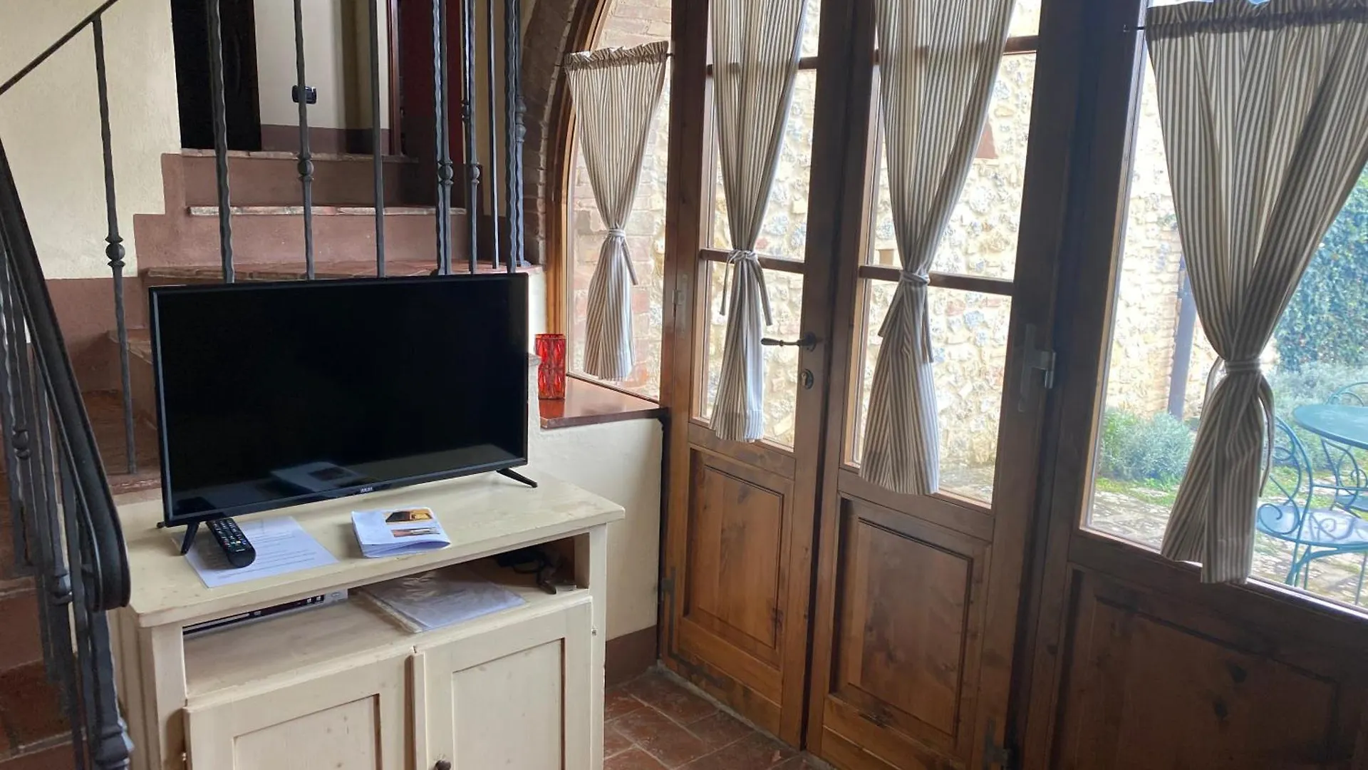 Farm stay Podere Casanuova Villa San Gimignano Italy